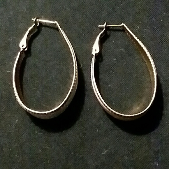 Earrings - Picture 2 of 2